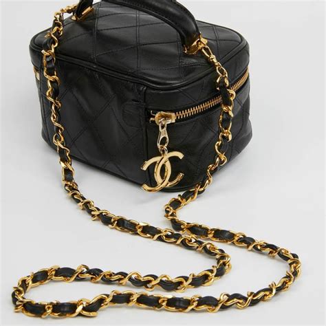 chanel vanity case vintage|chanel vanity case bag small.